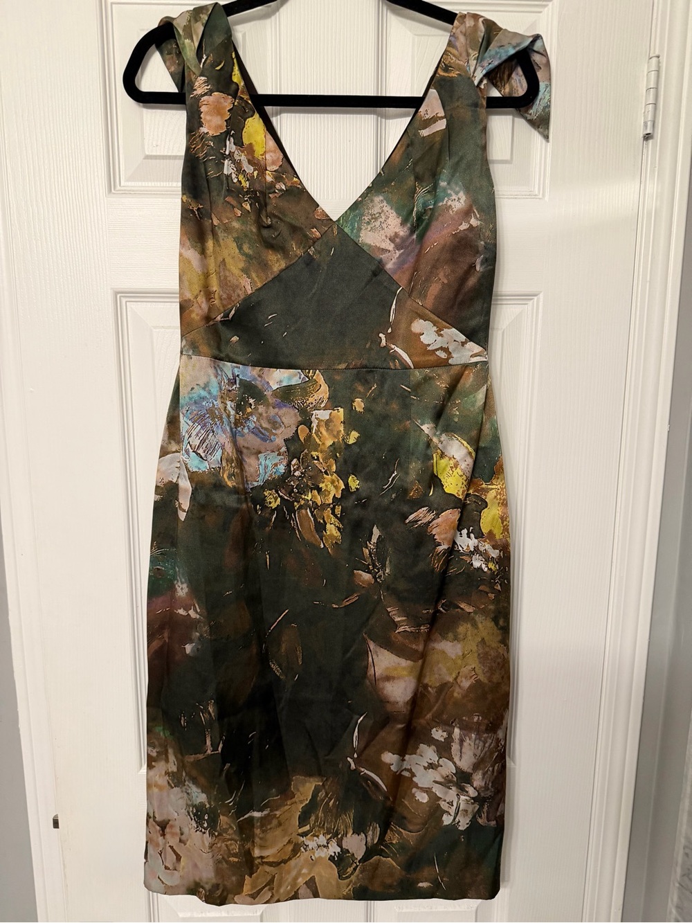 Elie Tahari green silk floral dress